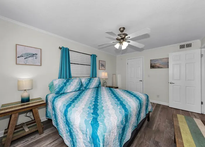 2 Bedroom Holiday home